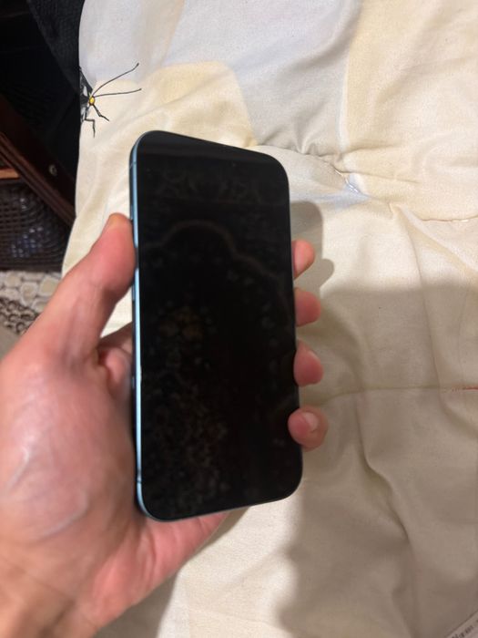 Продам айфон 16 256 гб идеальное состояние