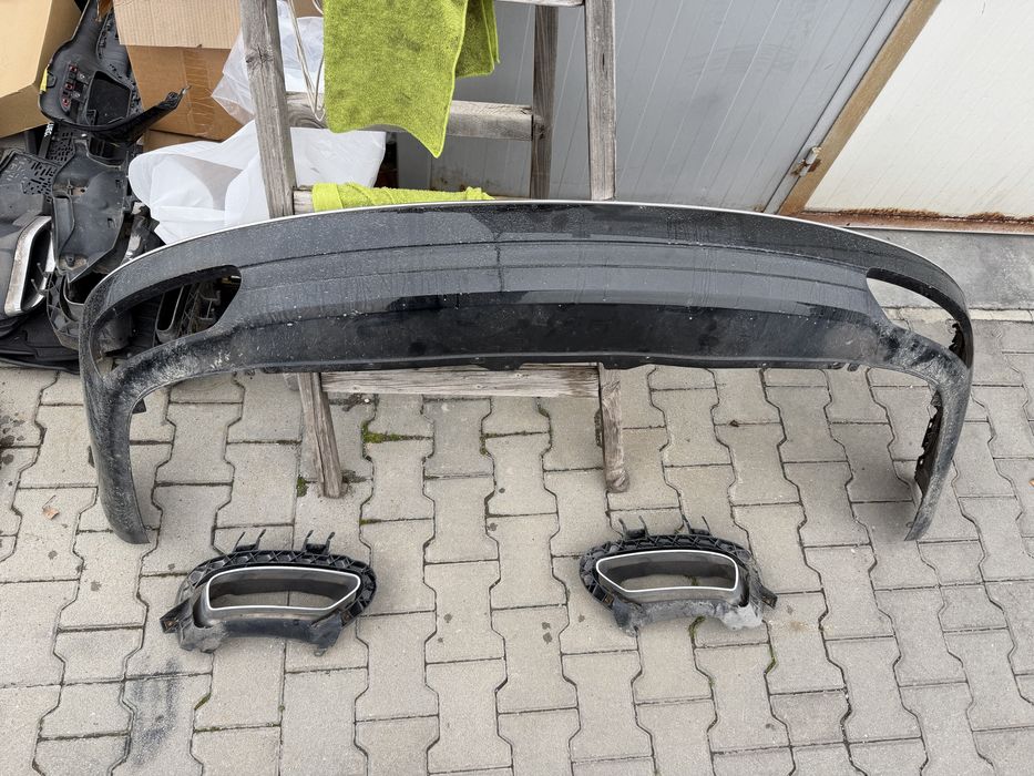 Оригинална задна броня Дифуьор с ауспуси за Audi A8 Matrix W12