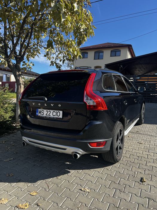 VOLVO XC60 2011 — imagine 5