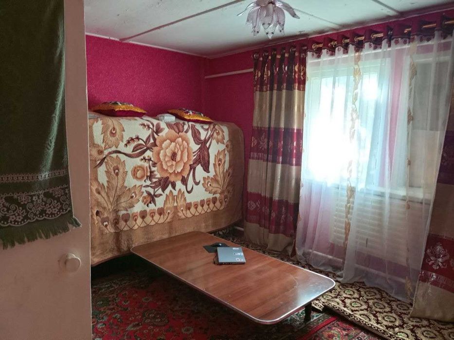 Питнак шахри марказида ховли жой сотилади, келишилади