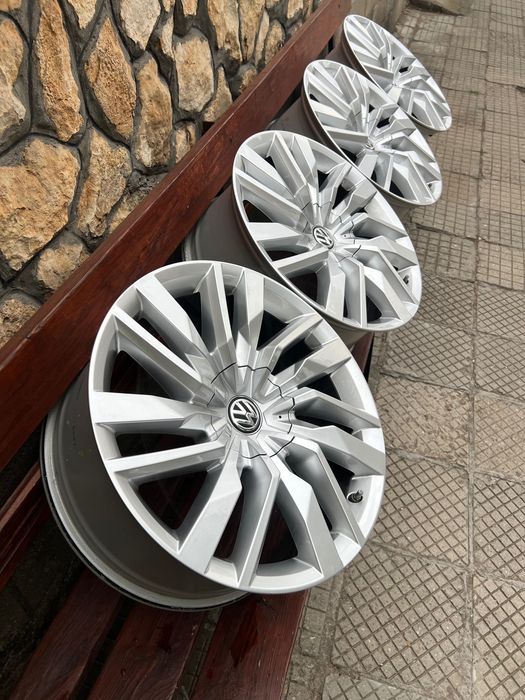 КАТО НОВИ!!! Джанти 19 5х112 Фолксваген Туарег Djanti 19 5x112 VW Touareg Originalni
