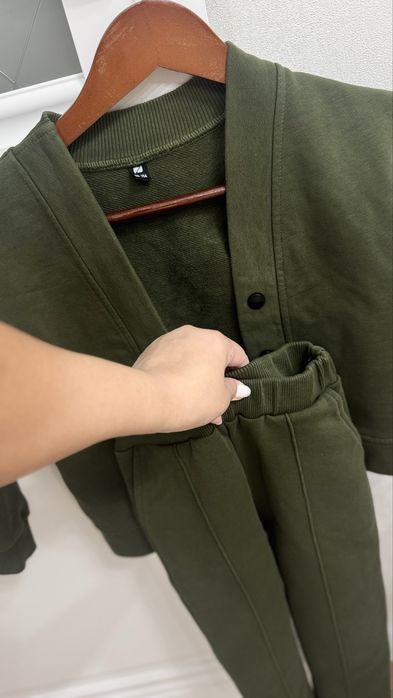 Продам детский  костюм от  бренда Bodo