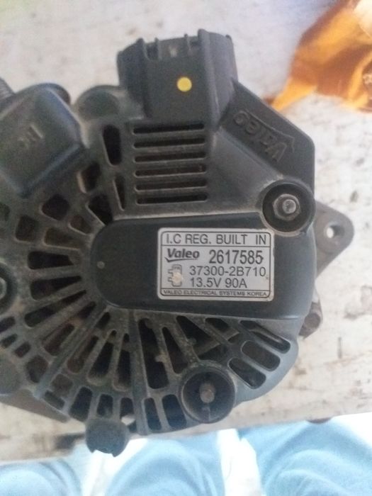 Запчасти на kia ceed 2013г.