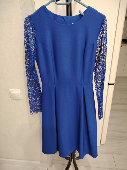 Платья по 2500 тенге