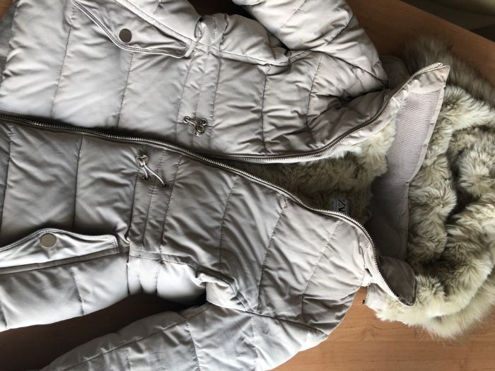 Чисто Ново красиво модерно Зимно бежово топло яке Зара
