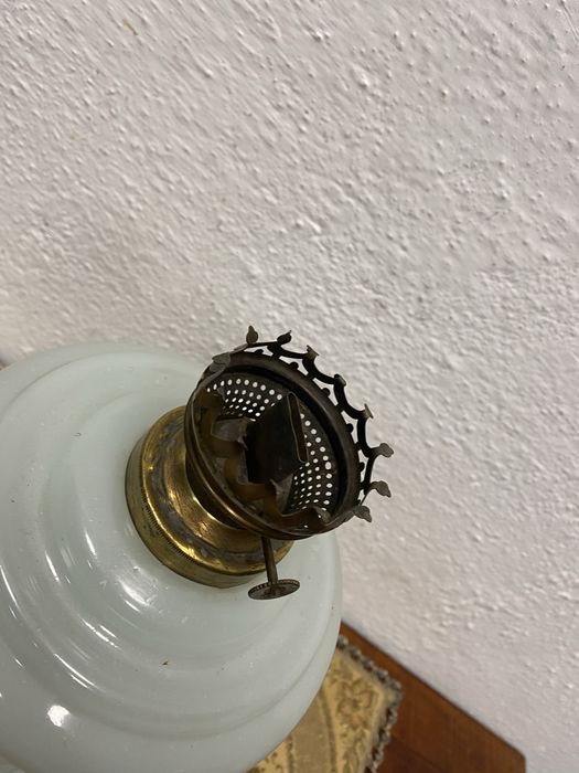 Стара френска газена лампа от разтопено стъкло