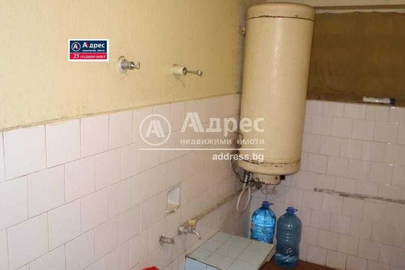 Продава се Къща в с. Гецово, Област Разград - 194 кв.м за 523 €/кв.м - Снимка #9