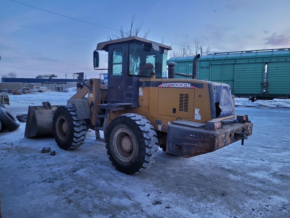 Продам погрузчик