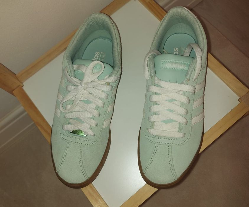 Adidasi adidas gazelle