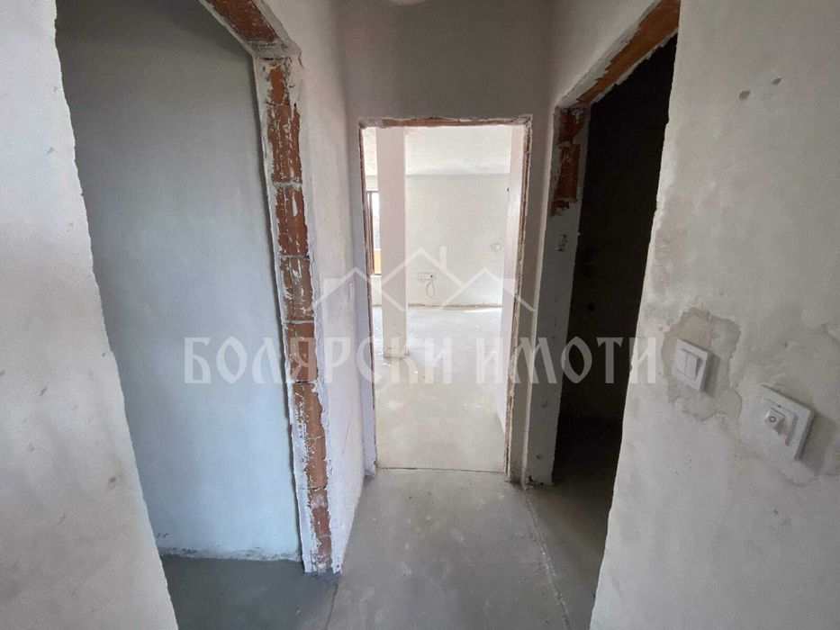 Продава се Двустаен апартамент в Велико Търново, Бузлуджа - 104 кв.м за 1155 €/кв.м - Снимка #6