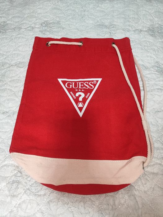 Продам Рюкзак GUESS оригинал