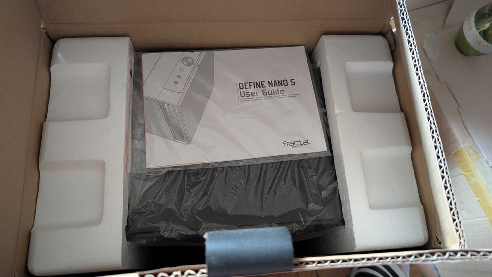 Carcasa Mini-ITX Fractal Design Define Nano S Window - Antifonata