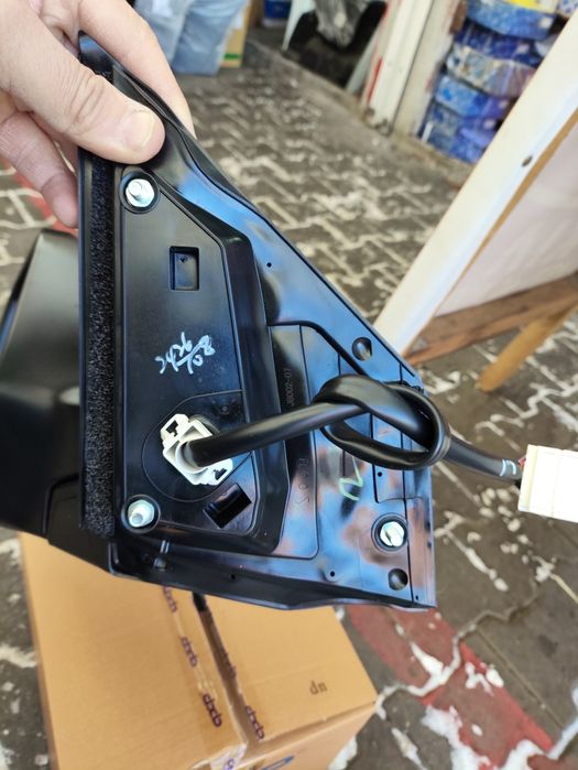 Хонда CR V  боковое зеркало