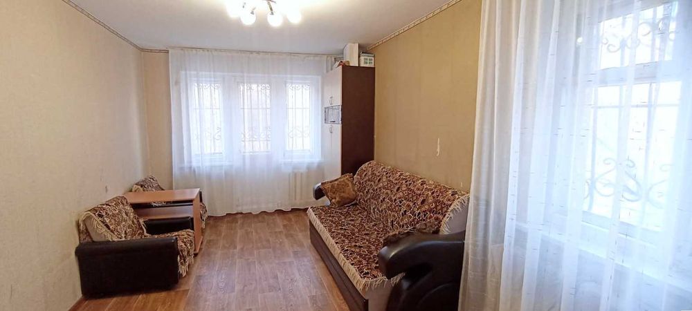 3-комнатная по Строителей, возле Жанар ][