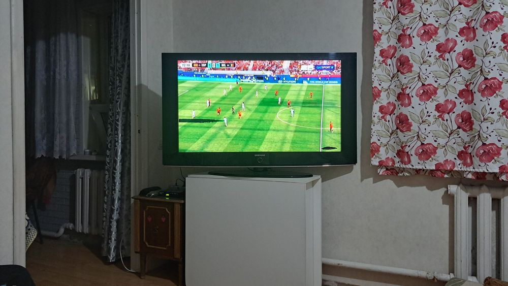 Продам телевизор Самсунг