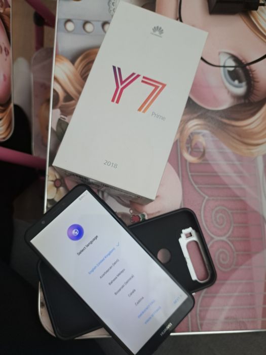 Продавам HUAWEI Y7 Prime