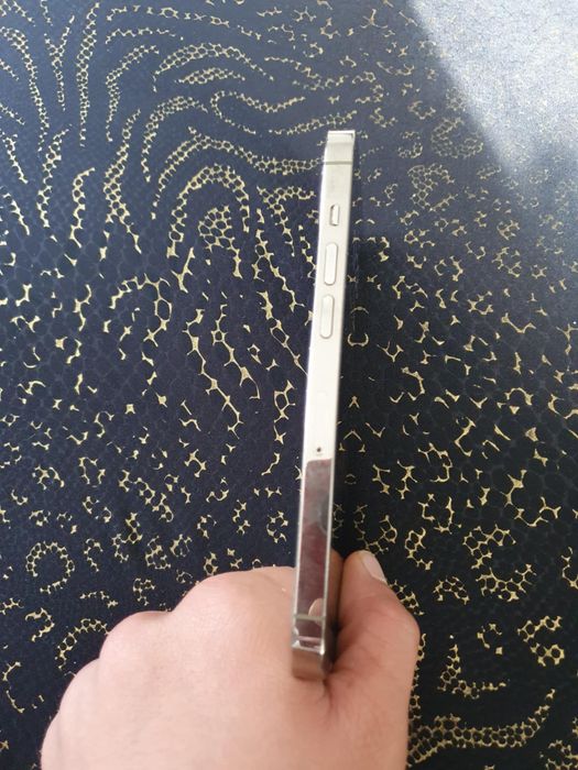 Iphone 14 pro  gold