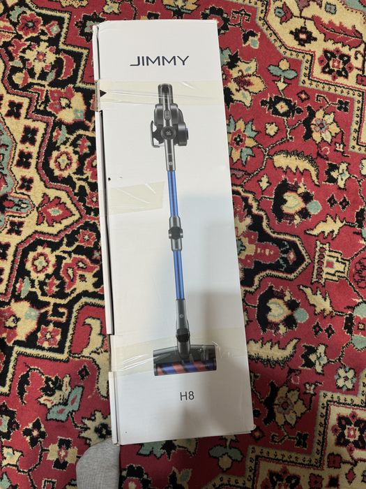 Продам вертикальный пылесос Jimmy H8