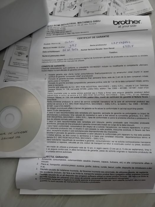 Vând mașină de cusut (în garanție) Brother