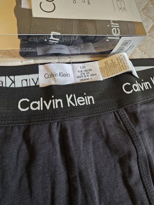 Set 3 perechi de boxeri Calvin Klein, noi,originali