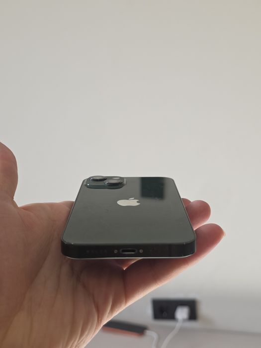 iPhone 13 128 Green