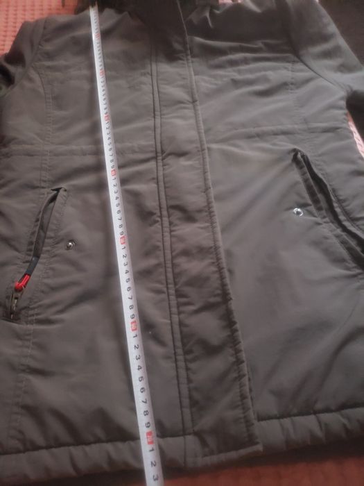 Зимно яке  в отлично състояние