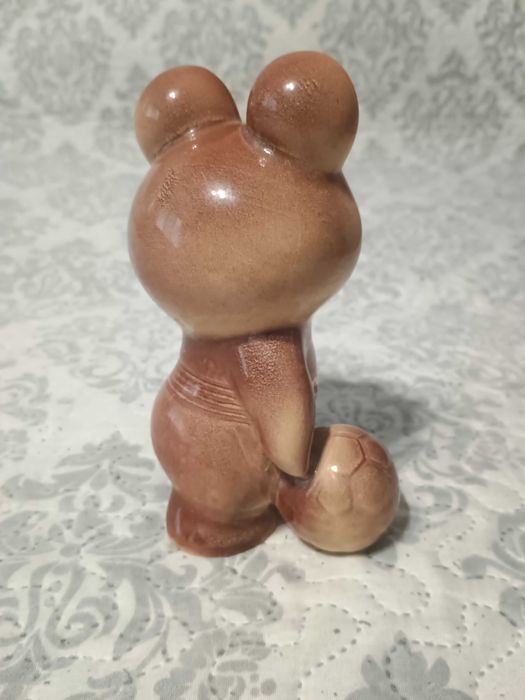 Рядко Мече МИША с Футболна Топка – Олимпиада 80 (СССР) – Перфектно!