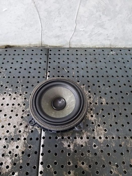 Boxa audio dreapta fata bmw seria 1 f20 18820010 6513926494302