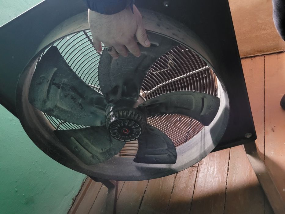 Вентиляторы практически новые