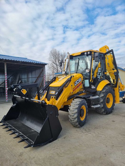 Inchiriez buldoexcavator JCB 3CX