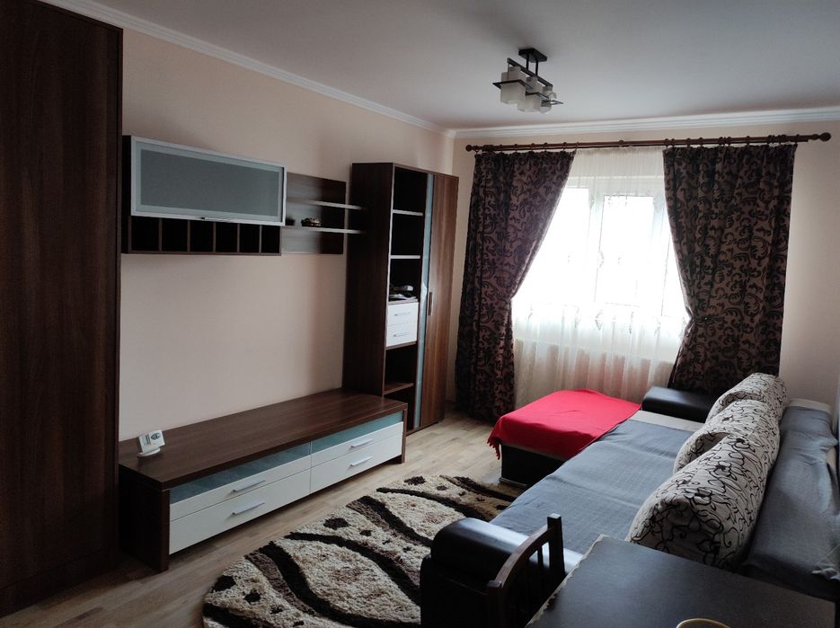 Apartament de închiriat 2 camere