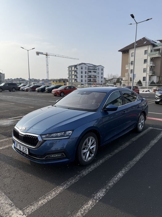 Skoda Octavia IV/2021/DSG/ACC/Keyless/Virtual Cockpit/Head-Up/CarPlay