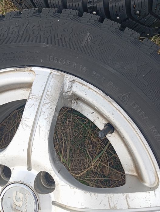 Диски с резиной на ВАЗ