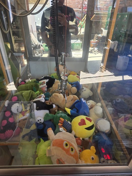 Кран за играчки с играчки