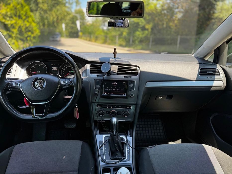 VOLKSWAGEN Golf 2014 — imagine 3