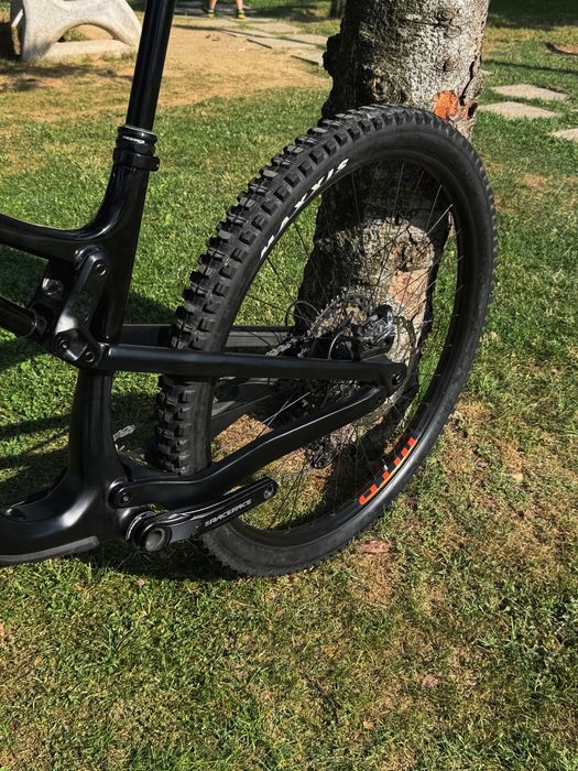Rocky Mountain Altitude 2023 Carbon C70 29” Enduro MTB
