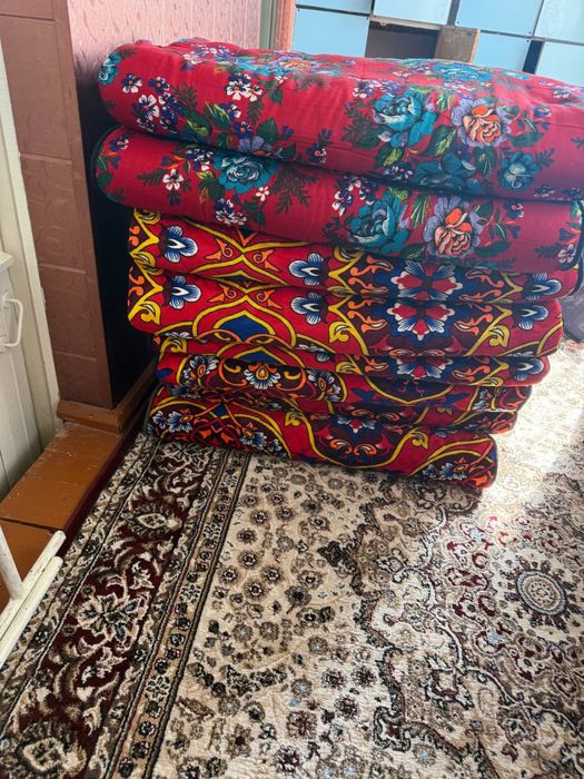 Курпача сотилади