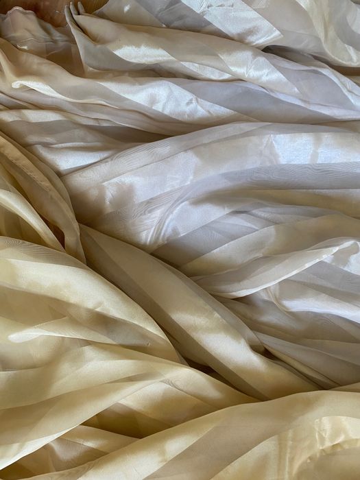 Пердета - бежов/златист цвят