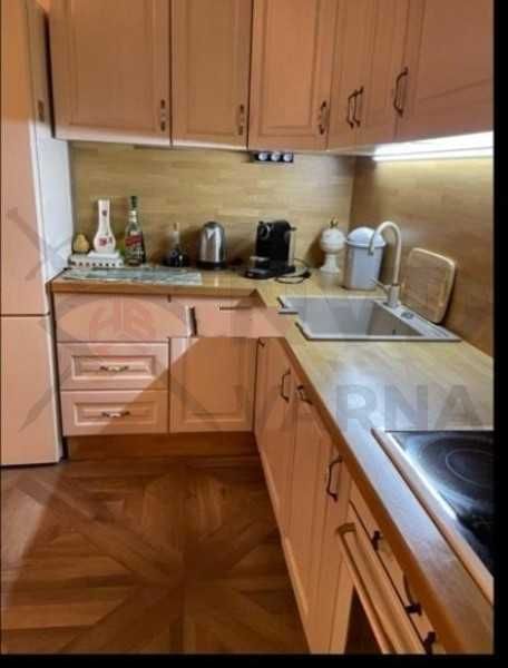 Дава се под наем тристаен апартамент в Чайка! 21891522