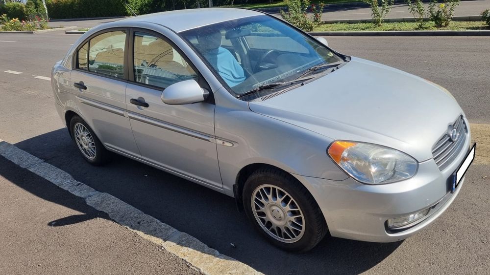 HYUNDAI Accent 2008 — imagine 2
