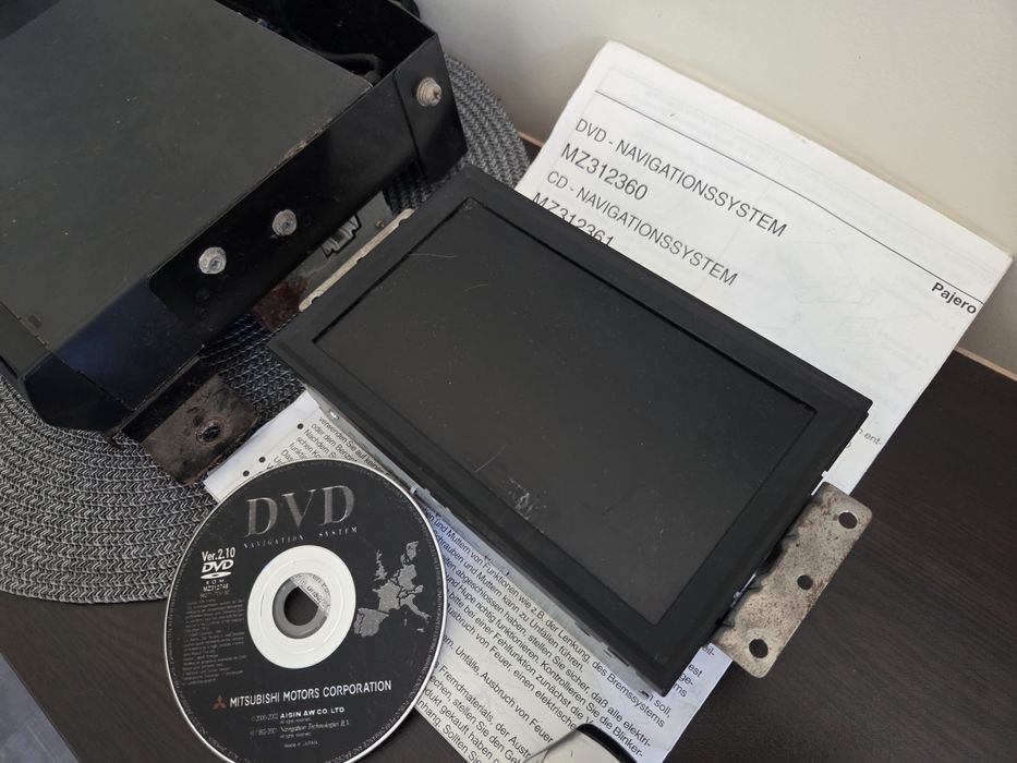 Навигация (GPS) за Mitsubishi Pajero 3