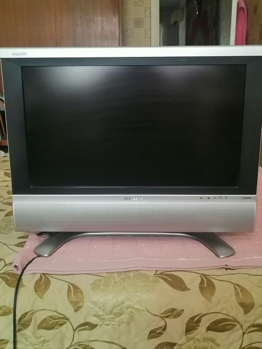 Телевизор SHARP LC-26P50E