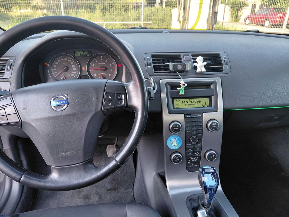 VOLVO S40 2009 — imagine 2