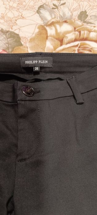 Продавам Дамски панталон