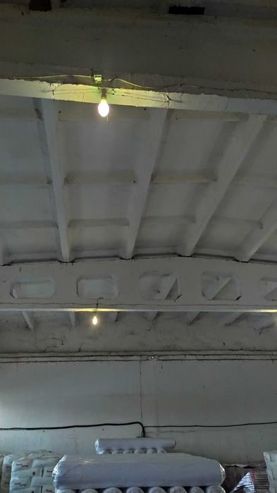 Сдается в аренду 1,15 гектар земли с зданием 1300 кв.м Ижарага жой бор