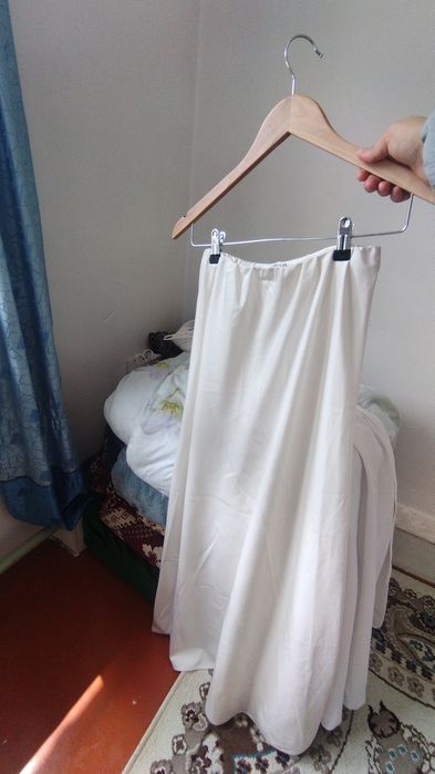 Жилетка, атласная юбка,пиджак, юбка