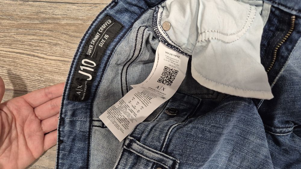 Armani Exchange супер скини дънки