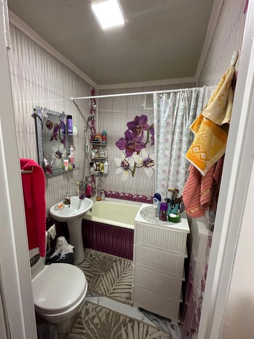 Продам 2х ком квартиру