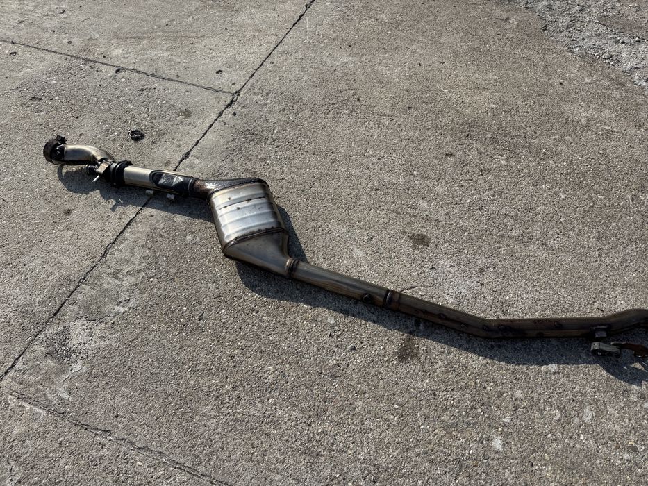 Toba Evacuare BMW X5 F15 X6 F16 Completa 15982410