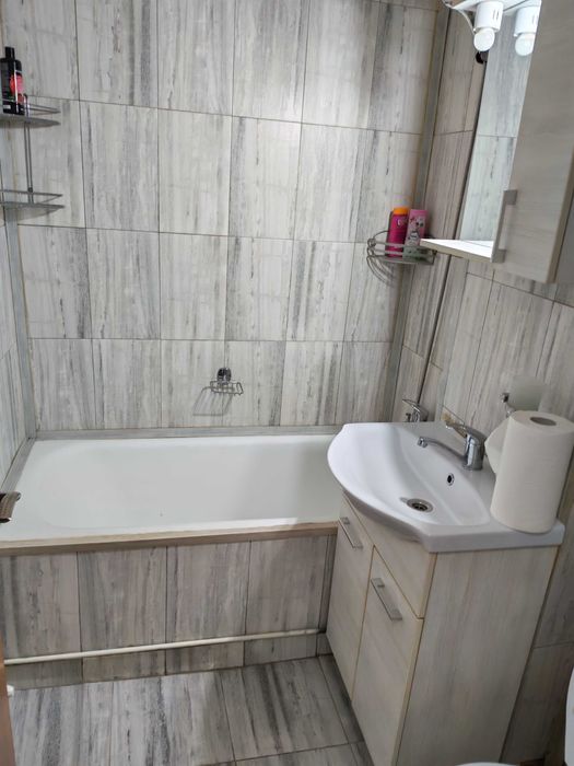 Închiriere garsoniera